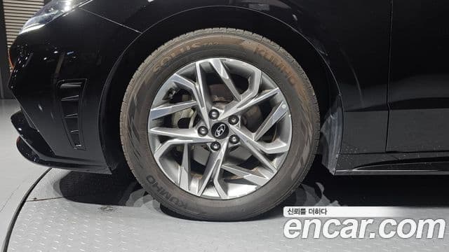 Hyundai Sonata 2022 — ფოტო 5/20