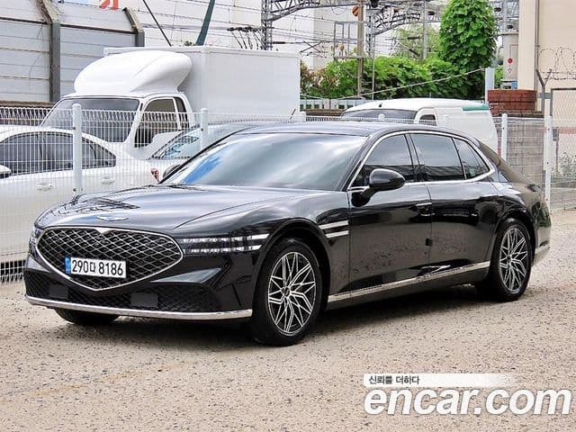 Genesis G90 2022 — ფოტო 1/20