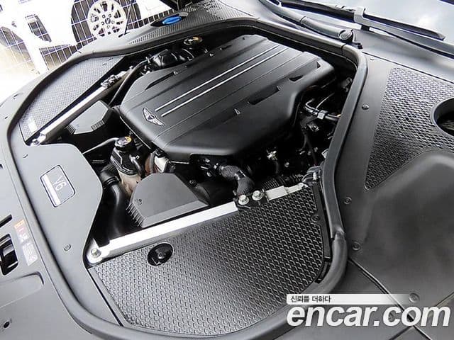 Genesis G90 2022 — ფოტო 19/20