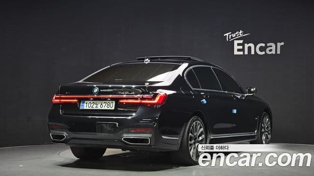 BMW 7 Series 2019 — ფოტო 2/20