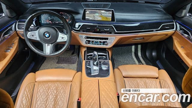BMW 7 Series 2019 — ფოტო 7/20