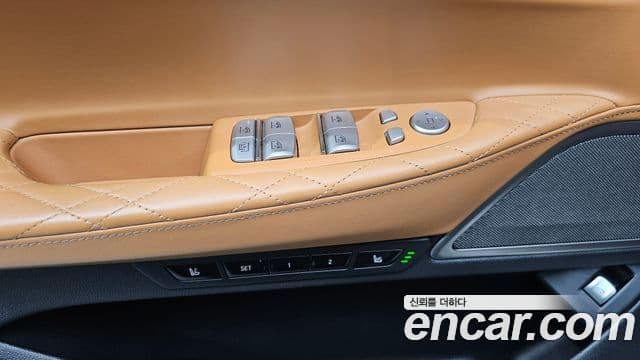 BMW 7 Series 2019 — ფოტო 19/20