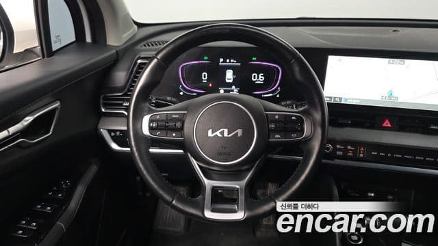 Kia Sportage 2022 — фото 13 из 20