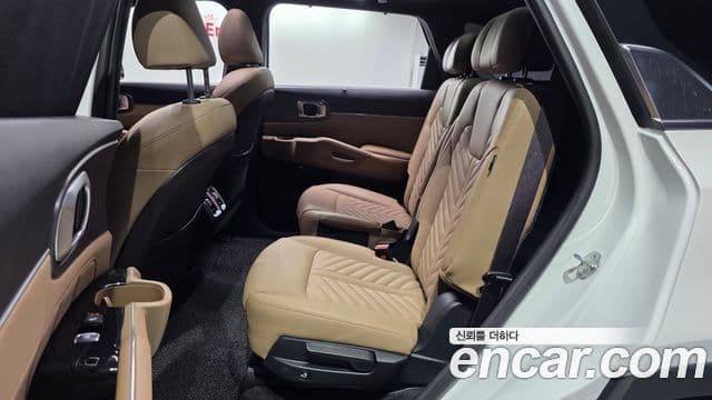 Kia Sorento 2025 — фото 11 из 20