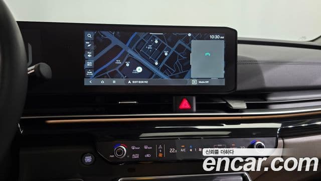 Kia Carnival 2024 — Photo 23/33