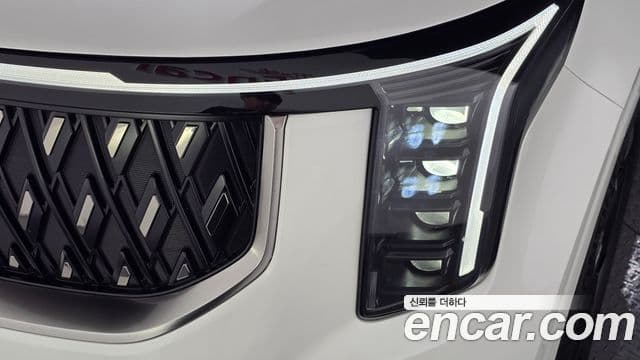 Kia Carnival 2024 — Photo 20/33