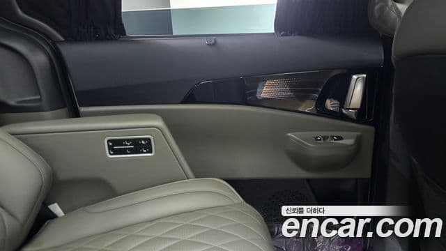 Kia Carnival 2024 — Photo 22/33