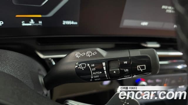 Kia Carnival 2024 — Photo 8/33