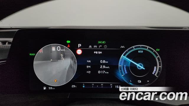 Kia K8 2022 — ფოტო 8/20