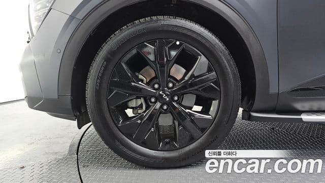 Kia Sportage 2024 — ფოტო 5/20