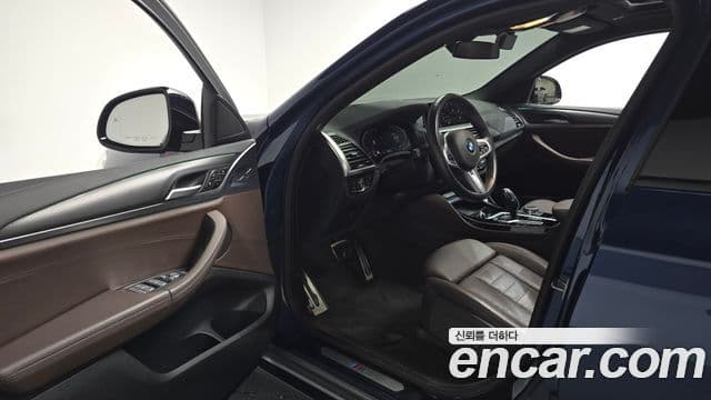 BMW X4 2021 — Şəkil 10/20