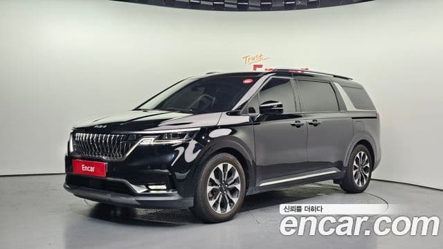 Kia Carnival 2022 — Фото 1/20