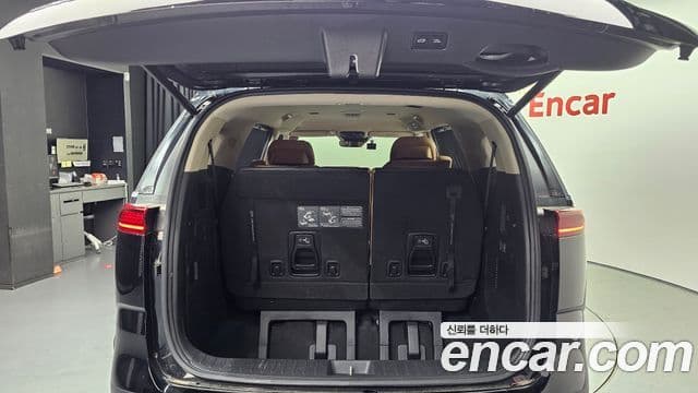 Kia Carnival 2022 — Фото 20/20