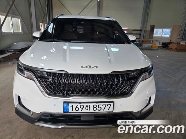 Kia Carnival 2022 — ფოტო 3/12
