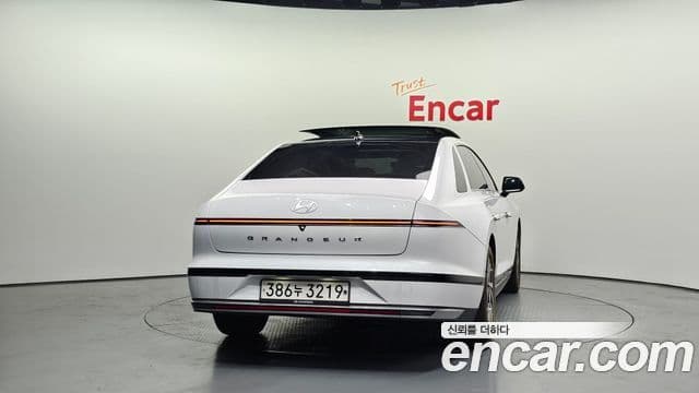 Hyundai Grandeur 2023 — Şəkil 4/20