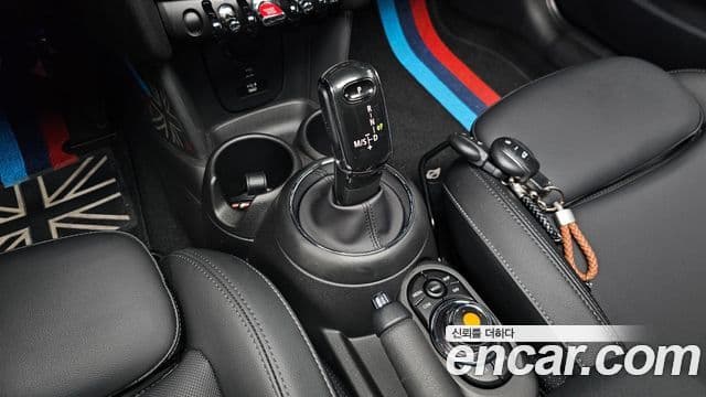 Mini Cooper 2021 — Şəkil 9/20