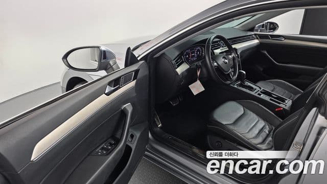 Volkswagen Arteon 2020 — ფოტო 11/20