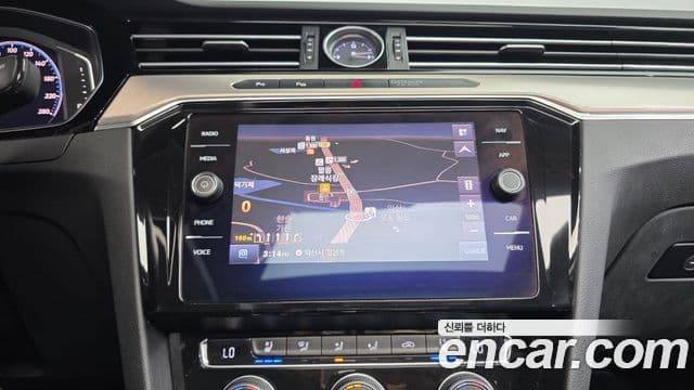 Volkswagen Arteon 2020 — ფოტო 14/20