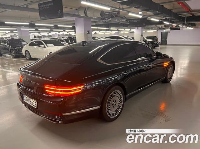 Genesis G80 2021 — Şəkil 19/20