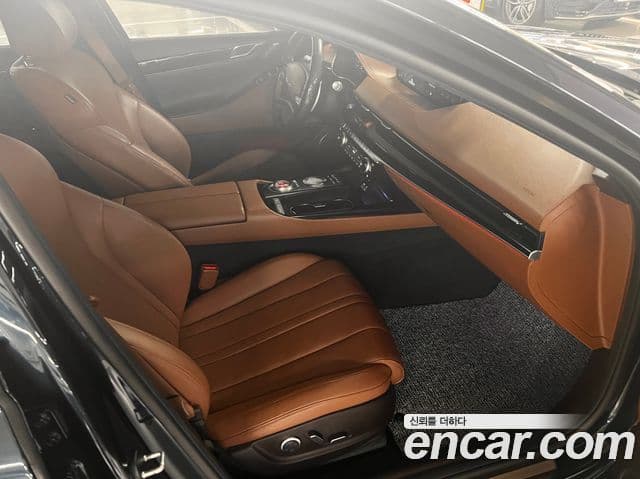Genesis G80 2021 — Şəkil 14/20