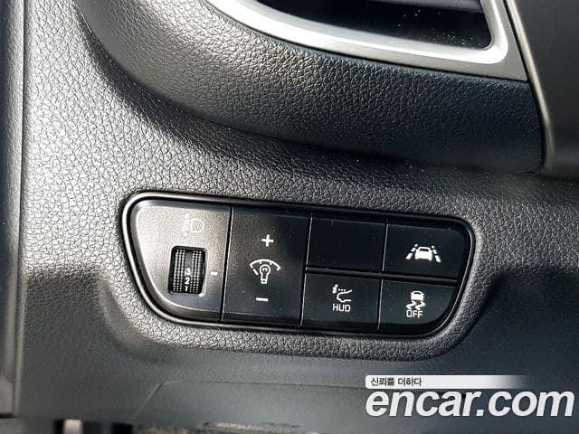 Kia Seltos 2021 — Şəkil 10/20