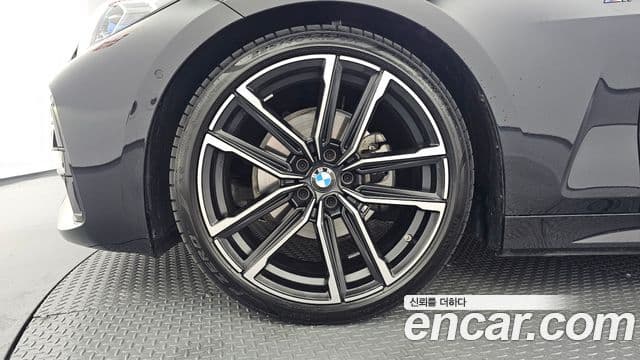BMW 4 Series 2023 — ფოტო 5/20