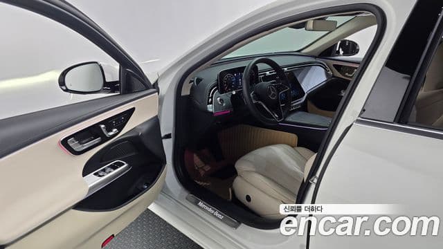 Mercedes-Benz E-Class 2025 — Şəkil 9/20