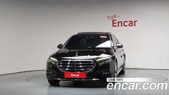 Mercedes-Benz E-Class 2024 — Şəkil 3/20
