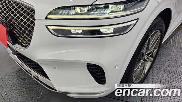 Genesis GV70 2022 — Photo 29/34
