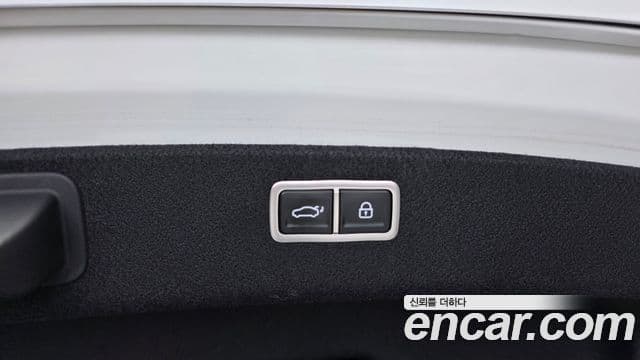 Genesis Electrified G80 2020 — Şəkil 16/20