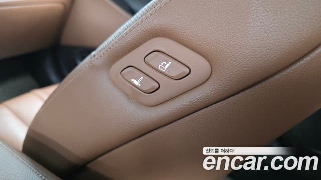 Genesis G80 2020 — Şəkil 33/37