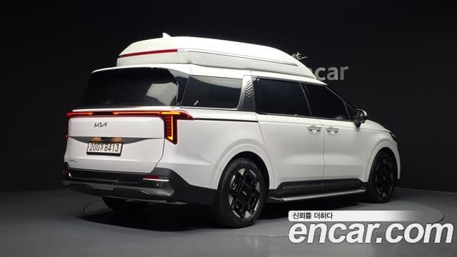Kia Carnival 2024 — Şəkil 2/20