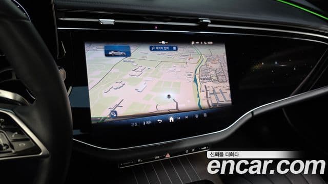 Mercedes-Benz E-Class 2024 — ფოტო 14/20