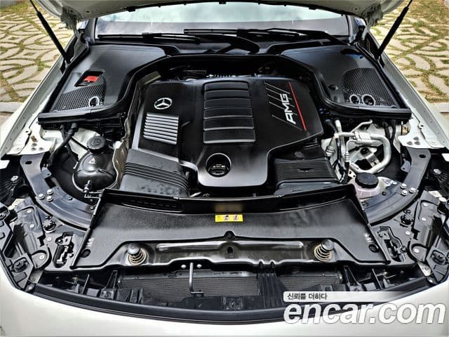 Mercedes-Benz AMG GT 2023 — Photo 1/20