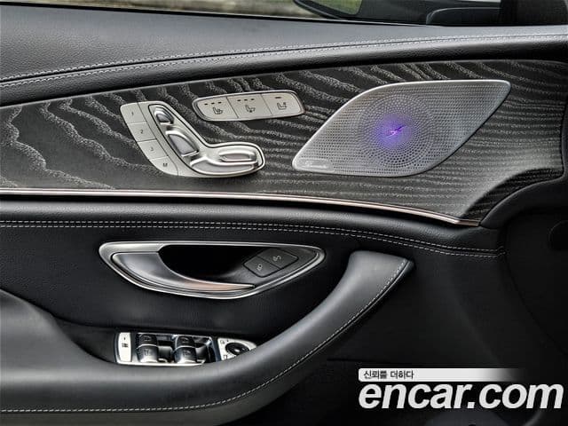 Mercedes-Benz AMG GT 2023 — Photo 8/20