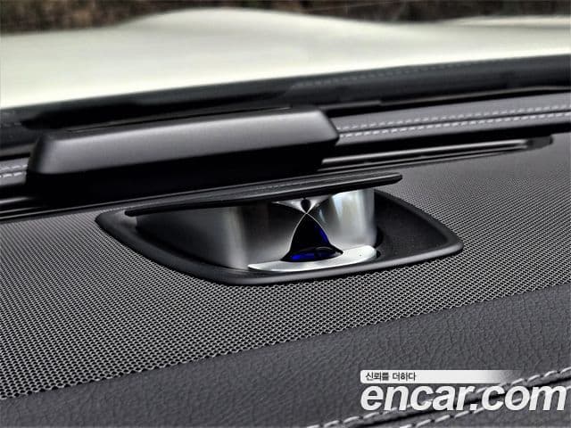 Mercedes-Benz AMG GT 2023 — Photo 13/20