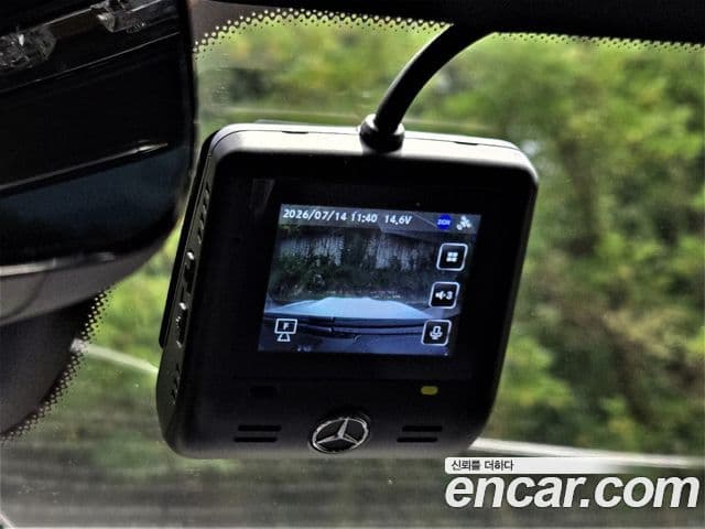 Mercedes-Benz AMG GT 2023 — Photo 18/20