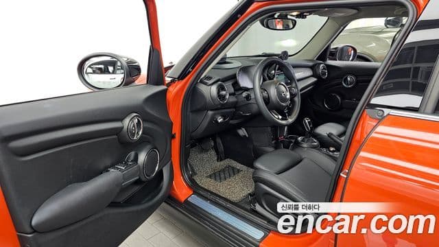 Mini Cooper 2021 — Şəkil 8/20
