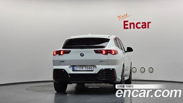 BMW X2 2024 — Photo 18/35