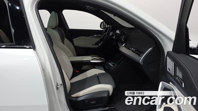 BMW X2 2024 — Photo 19/35