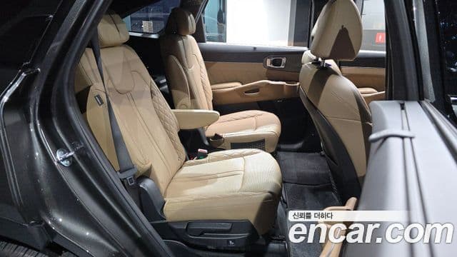 Kia Sorento 2024 — Photo 9/33