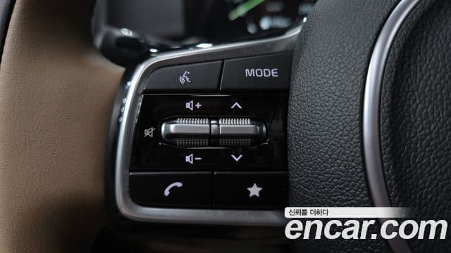 Kia Sorento 2024 — Photo 17/33