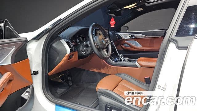 BMW 8 Series 2024 — ფოტო 9/20