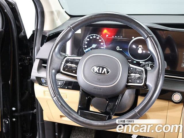 Kia Carnival 2021 — Şəkil 11/20