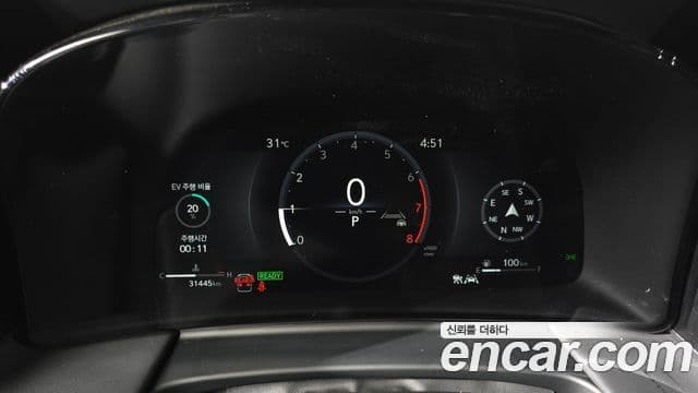 Lexus LM 2024 — ფოტო 15/20