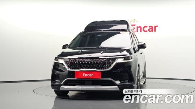 Kia Carnival 2021 — Фото 3/20