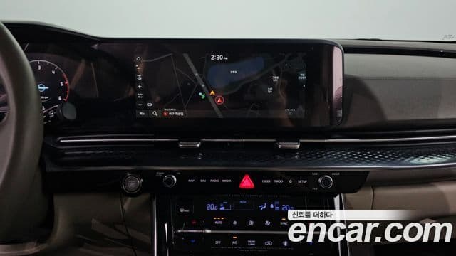 Kia Carnival 2021 — Фото 14/20