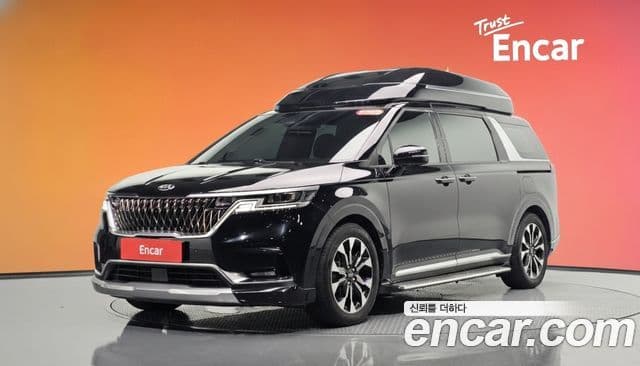 Kia Carnival 2021 — Фото 1/20
