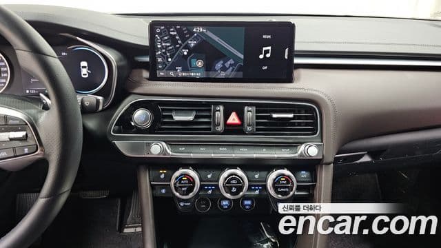 Genesis G70 2022 — Şəkil 12/20