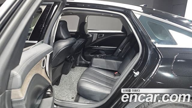 Kia K8 2023 — Şəkil 12/20